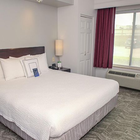 Springhill Suites Houston Pearland Eksteriør billede